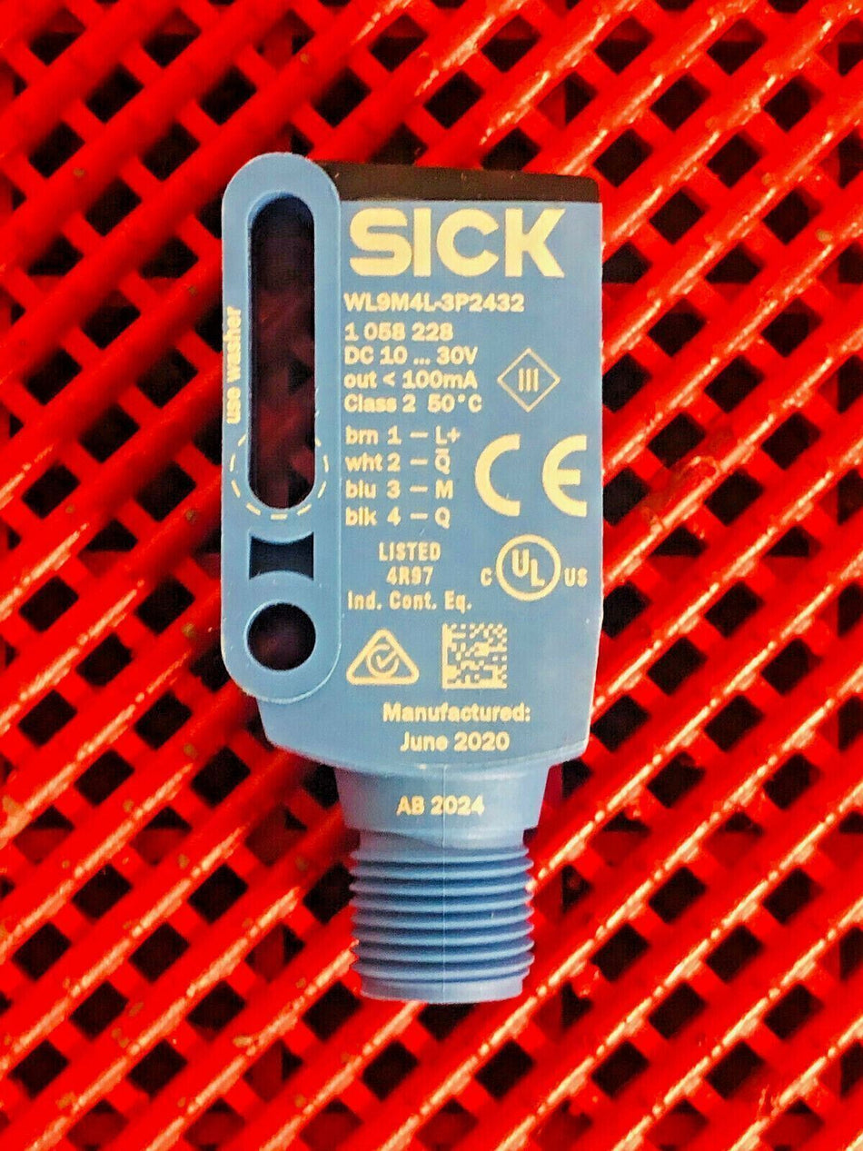 Sick WL9M4L-3P2432 Photoelectric Retroreflective Sensor 1058228, WL9M4L3P2432